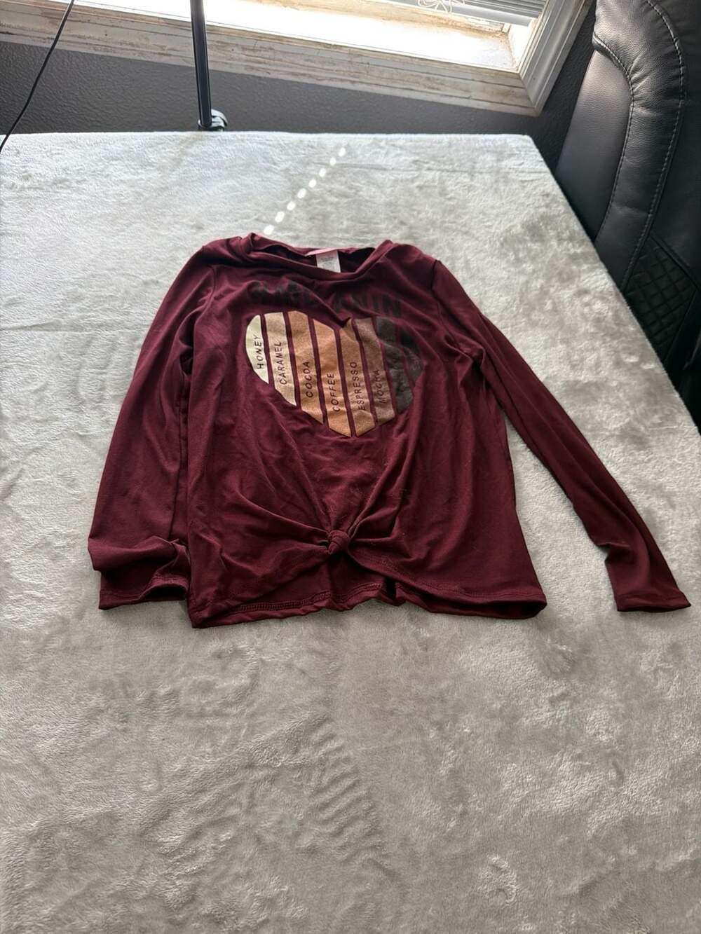 Ragdoll Girls Maroon Long Sleeve Heart Graphic Tie Front Top Size M (10)
